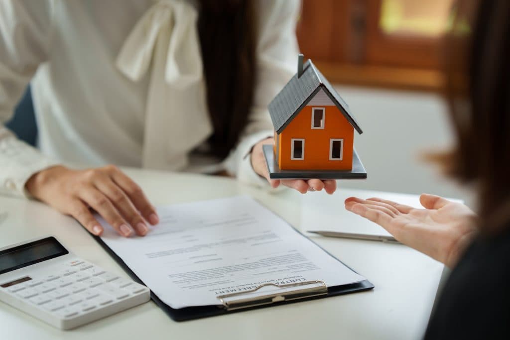 Why you Need a Database of Property Owners in Dubai